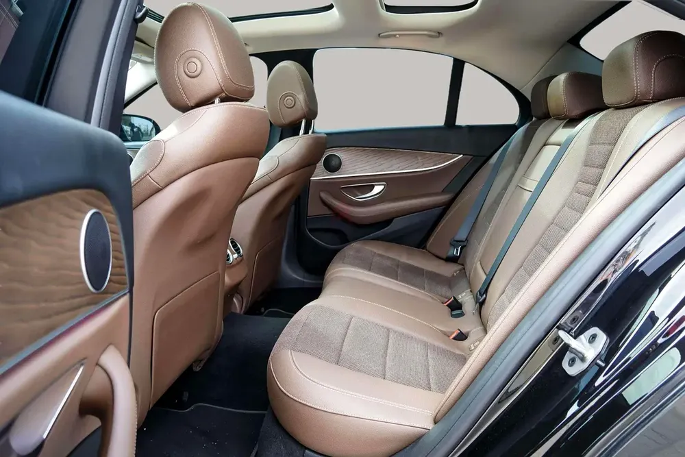 AED 2279/month | 2022 Mercedes-Benz E-Class E 200 | GCC Specs | Ref#438678 - Image 12