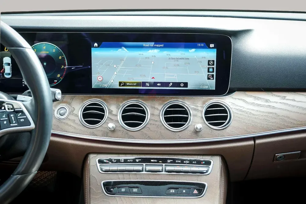 AED 2279/month | 2022 Mercedes-Benz E-Class E 200 | GCC Specs | Ref#438678 - Image 13