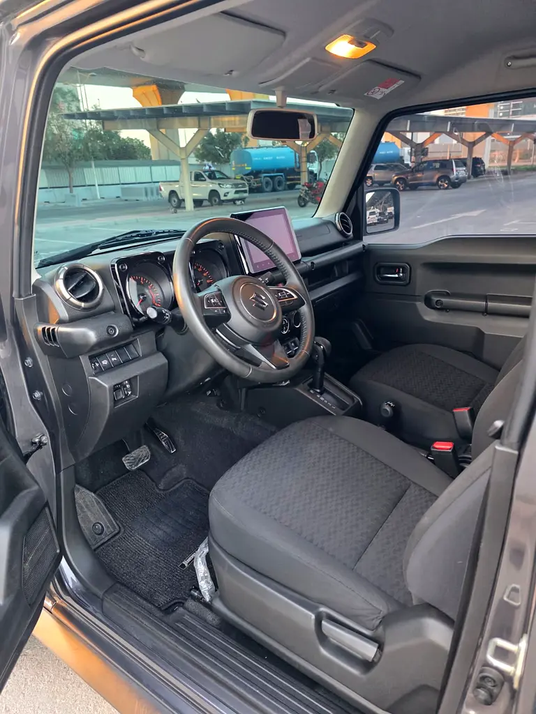Suzuki Jimny 2024 Warranty Till 2031 Agency Maintained - Image 12