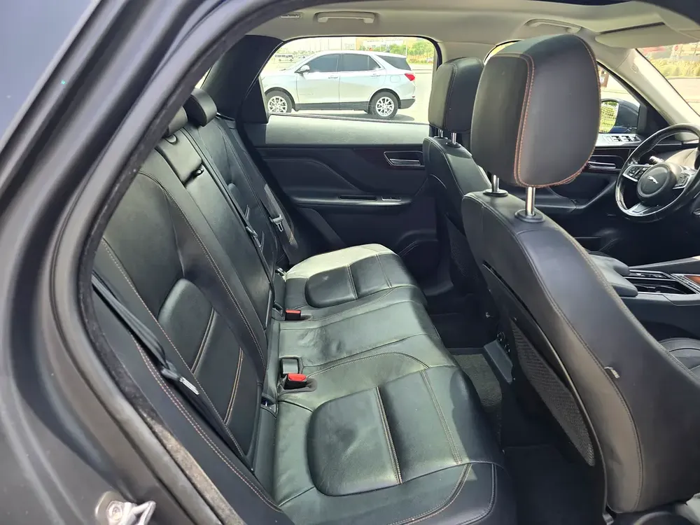2018 F-PACE GCC - Image 7