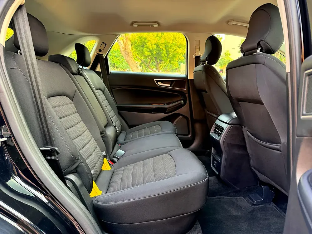 GCC SPECS FORD EDGE / AGENCY SERVICED - Image 12