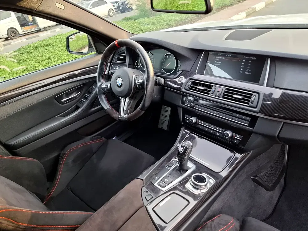 BMW 5-Series 535i 2011 - Japanese Specs - Image 12
