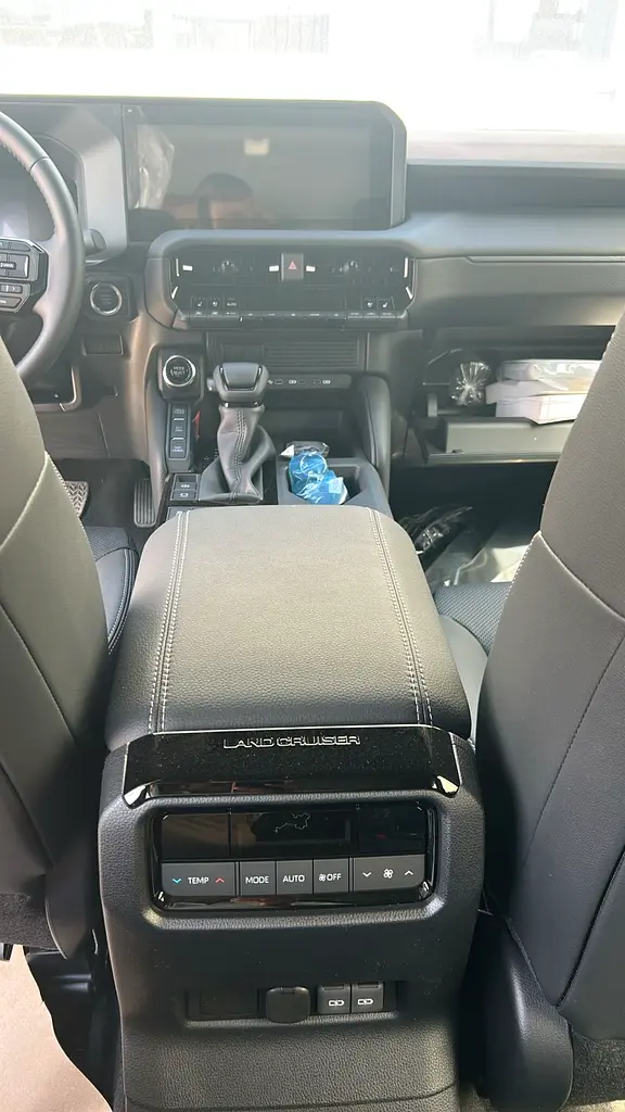 2025 Toyota Prado All-Rounder 7-Seater 2.4L 4-Cyl Turbo Petrol A/T 4WD Export Only - Image 9
