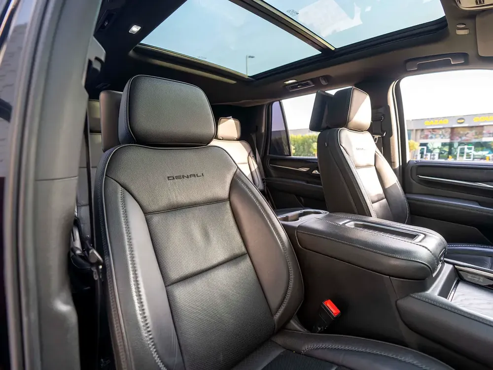 0% DOWN PAYMENT! | FREE INSURANCE | RAMADAN ALL-INCLUSIVE | WARRANTY + HISTORY | YUKON DENALI - Image 11