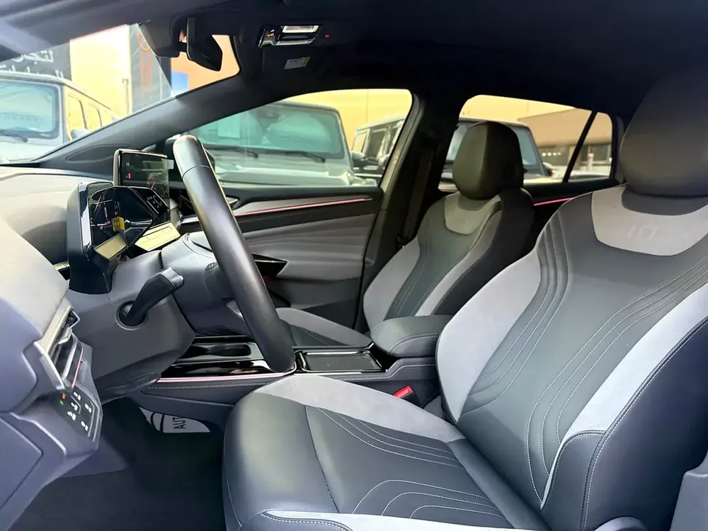 Volkswagen ID.4 Crozz 2021 - Excellent Condition! - Image 10