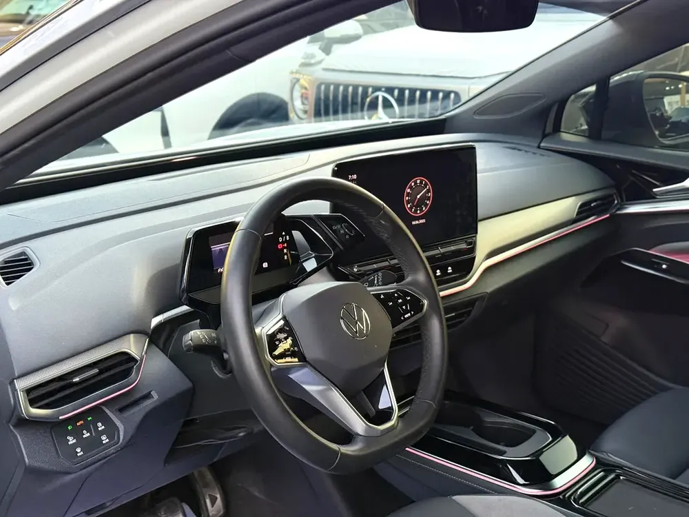 Volkswagen ID.4 Crozz 2021 - Excellent Condition! - Image 5