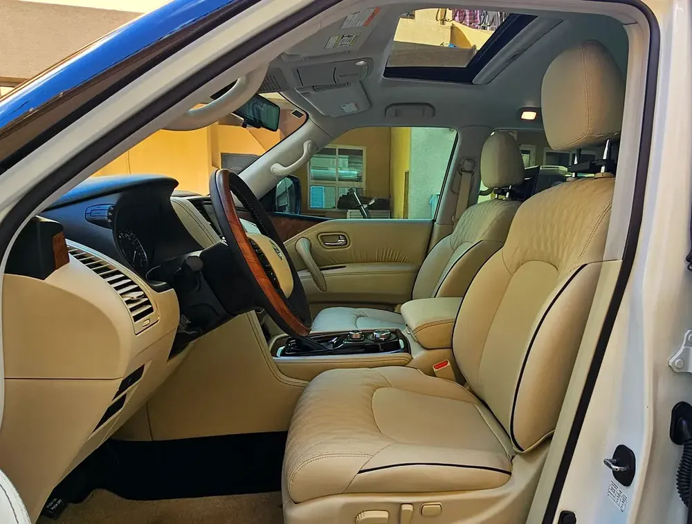 NISSAN PATROL 4.0 V6 SE TITANIUM # 2021 GCC # WELL MAINTAINED CAR FOR SALE AED 128000 - Image 17