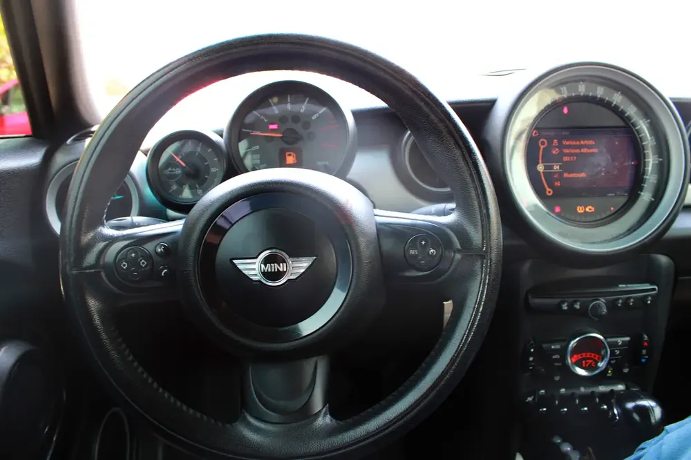 Mini Cooper | Urgent Sale | 2015 | - Image 8