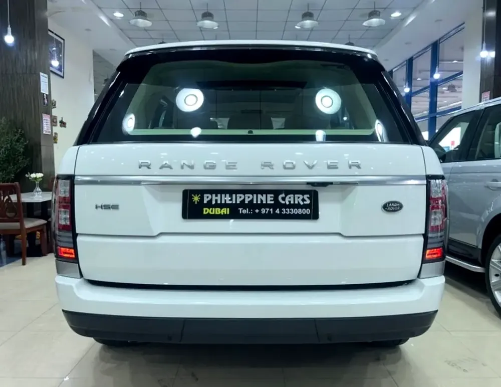 Land Rover Range Rover HSE 2016 | GCC Specs - Image 4