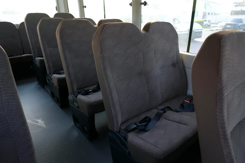 2025 Toyota Coaster 2.7 MT - GCC - Image 16