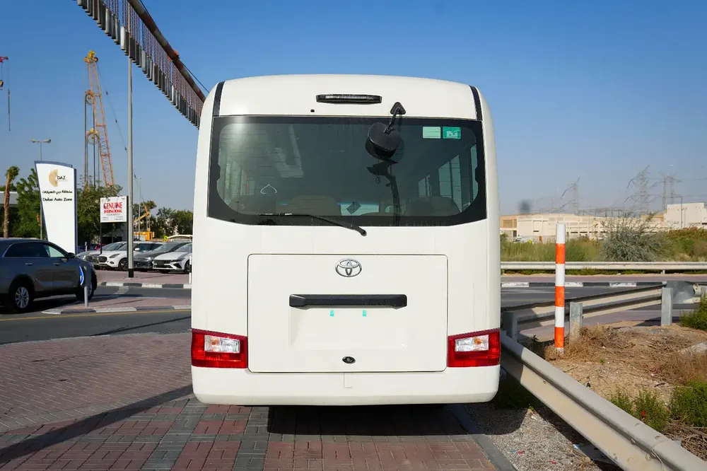 2025 Toyota Coaster 2.7 MT - GCC - Image 4