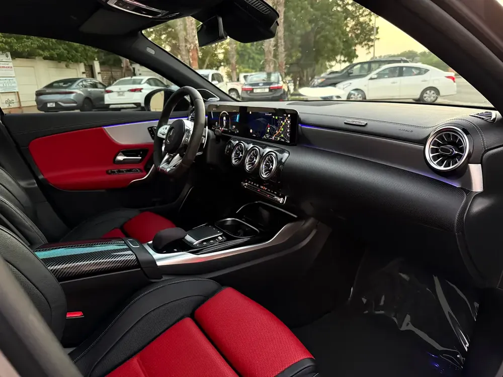 Mercedes-Benz A 45 AMG 4MATIC 2022 GCC Specs - Image 5