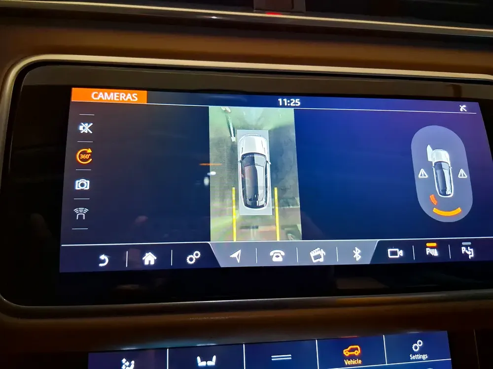 AED 1398/month | 2018 Land Rover Range Rover Velar HSE | GCC Specs | Ref#409183 - Image 15