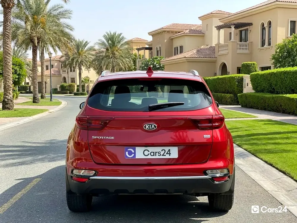 AED 940/month | 0 DP | Manufacturer Warranty | Service History | 30 Day Return | KIA SPORTAGE 2022 - Image 4