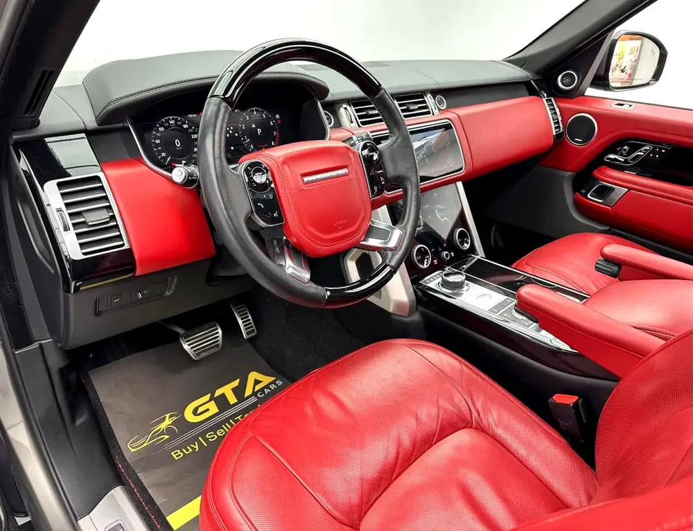 2020 Range Rover Vogue SE P525, 03/2026 Range Rover Warranty, 07/2028 Service Contract, FSH, GCC - Image 9