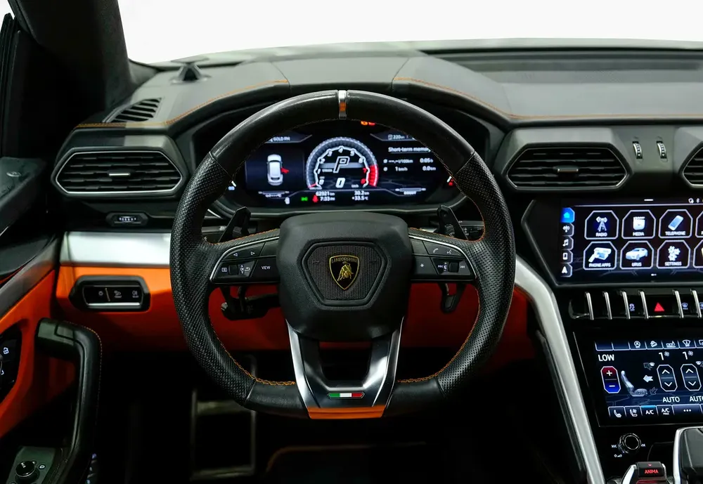 Lamborghini URUS | Certified Pre-Owned | Dealer Warranty | Service Contract - Image 10