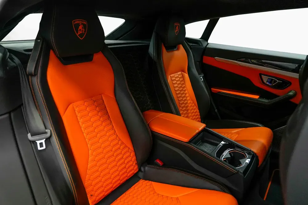 Lamborghini URUS | Certified Pre-Owned | Dealer Warranty | Service Contract - Image 11
