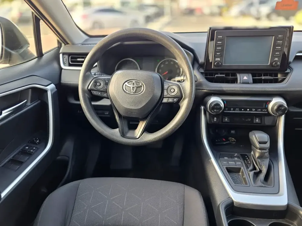 2019 Toyota RAV4 XLE Premium - American Specs - Excellent Condition - Image 8