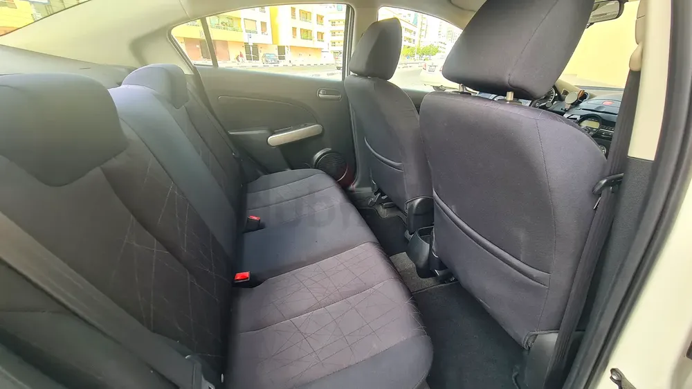 MAZDA 2 2015 FAMILY USED DUNLOP NEW  TYRES GULF GCC  FULLY SERVICED TILL TODAY - Image 15