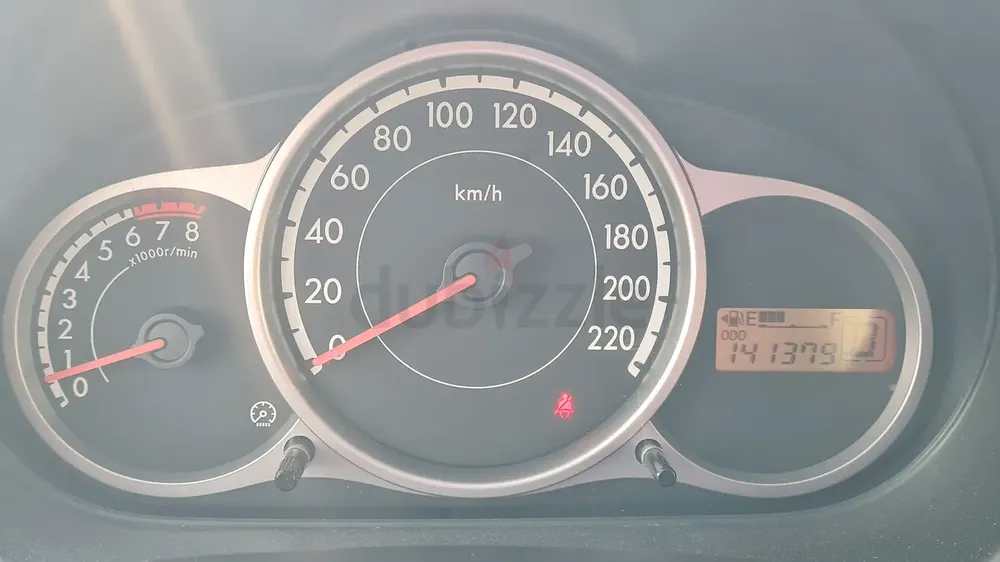 MAZDA 2 2015 FAMILY USED DUNLOP NEW  TYRES GULF GCC  FULLY SERVICED TILL TODAY - Image 19