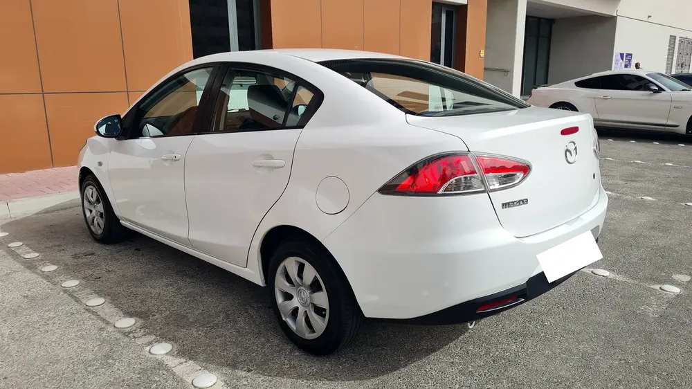 MAZDA 2 2015 FAMILY USED DUNLOP NEW  TYRES GULF GCC  FULLY SERVICED TILL TODAY - Image 8