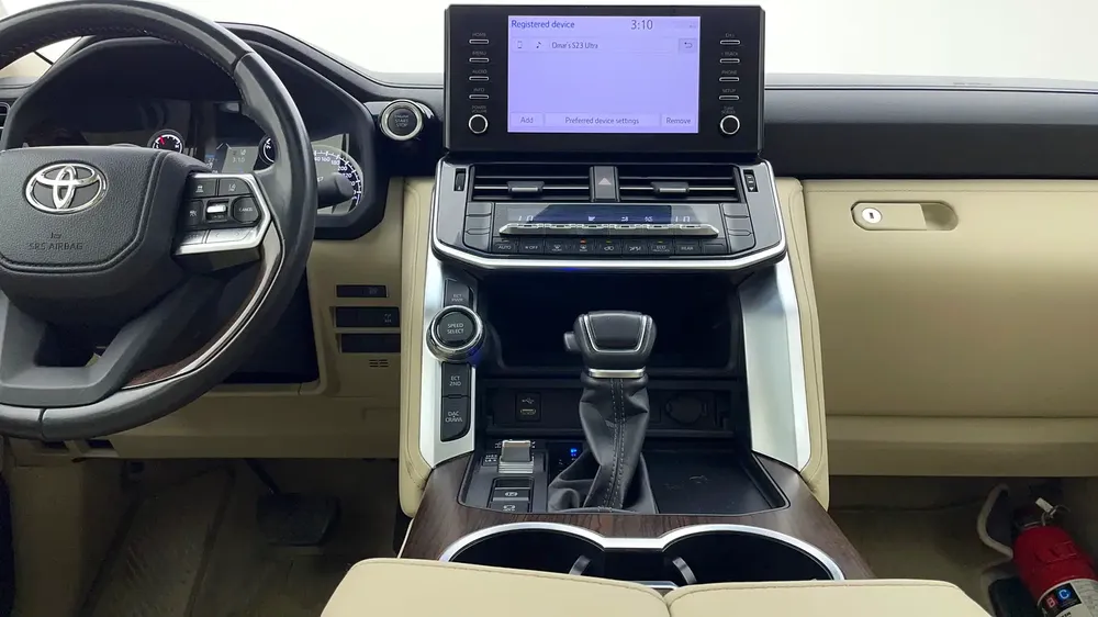 AED 3,537/m | Free 3 Months Warranty | Service History | TOYOTA LAND CRUISER 2024 - Image 8