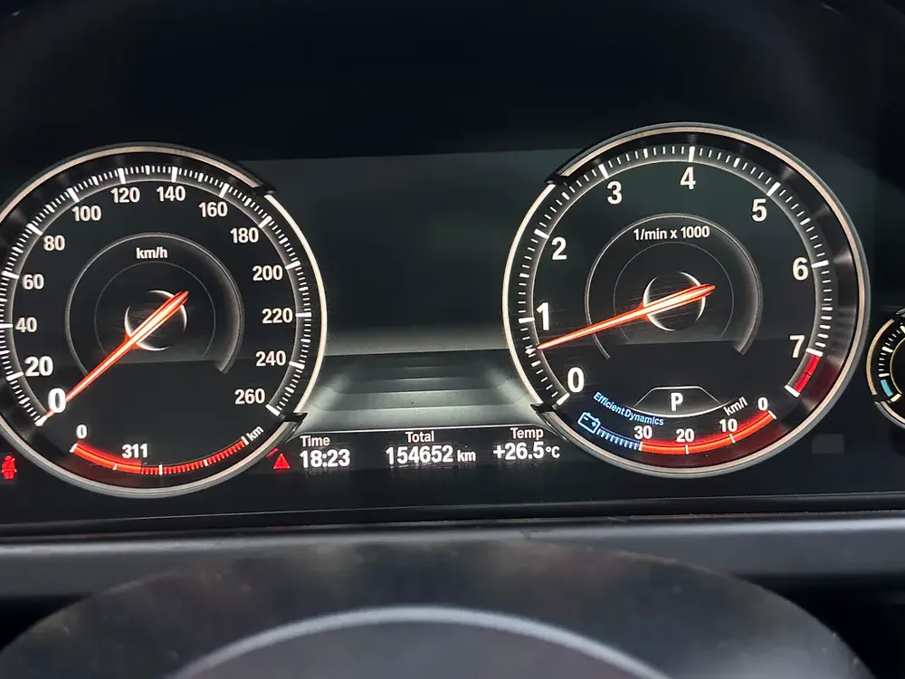 GCC Specs BMW 640i Gran Coupe Experience, 2015 - Image 9