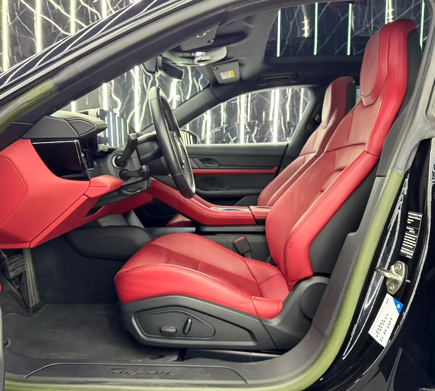 Porsche Taycan Standard 2023 GCC specs for 335,000.00 AED - Image 11
