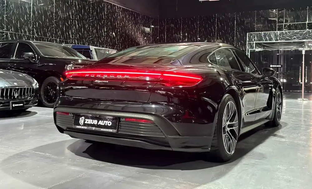 Porsche Taycan Standard 2023 GCC specs for 335,000.00 AED - Image 5