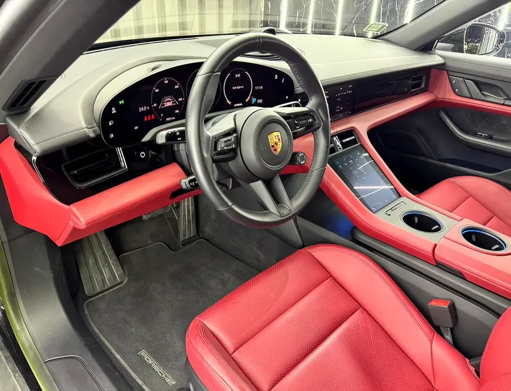 Porsche Taycan Standard 2023 GCC specs for 335,000.00 AED - Image 9
