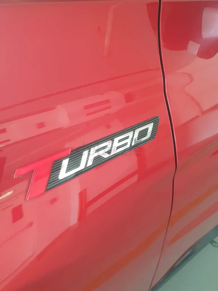 JS4 TURBO - Full Options - Low Mileage - Under Warranty - Image 5