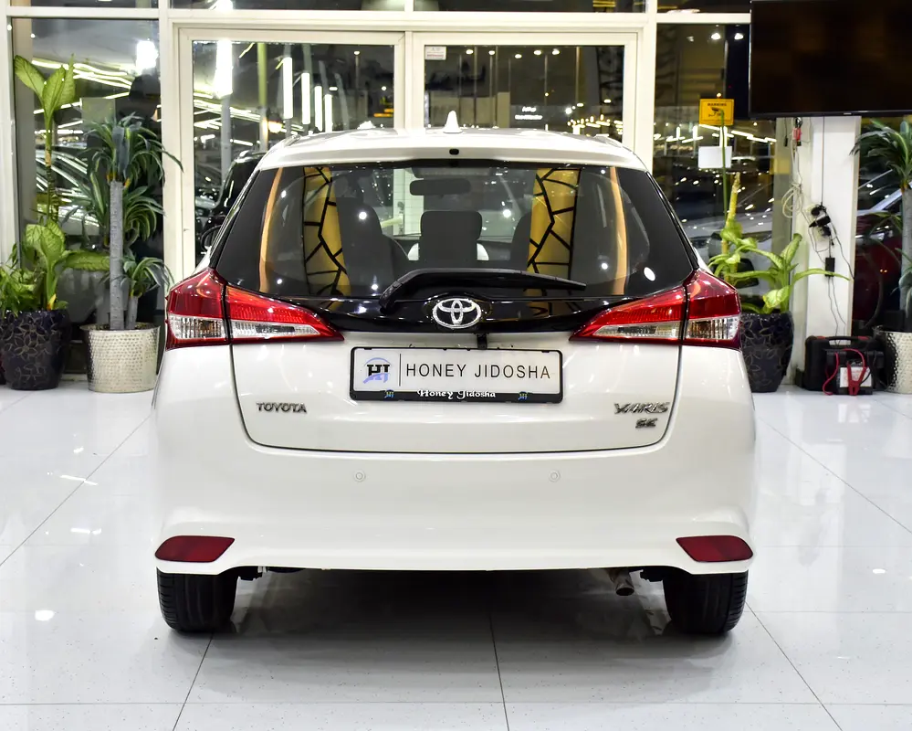 EXCELLENT DEAL for our Toyota Yaris SE ( 2018 Model ) in White Color GCC Specs - Image 5