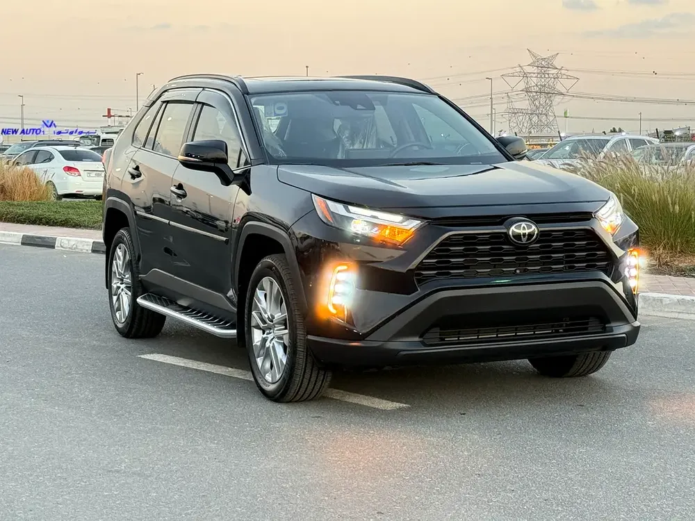 RAV4 XLE premium - Image 12