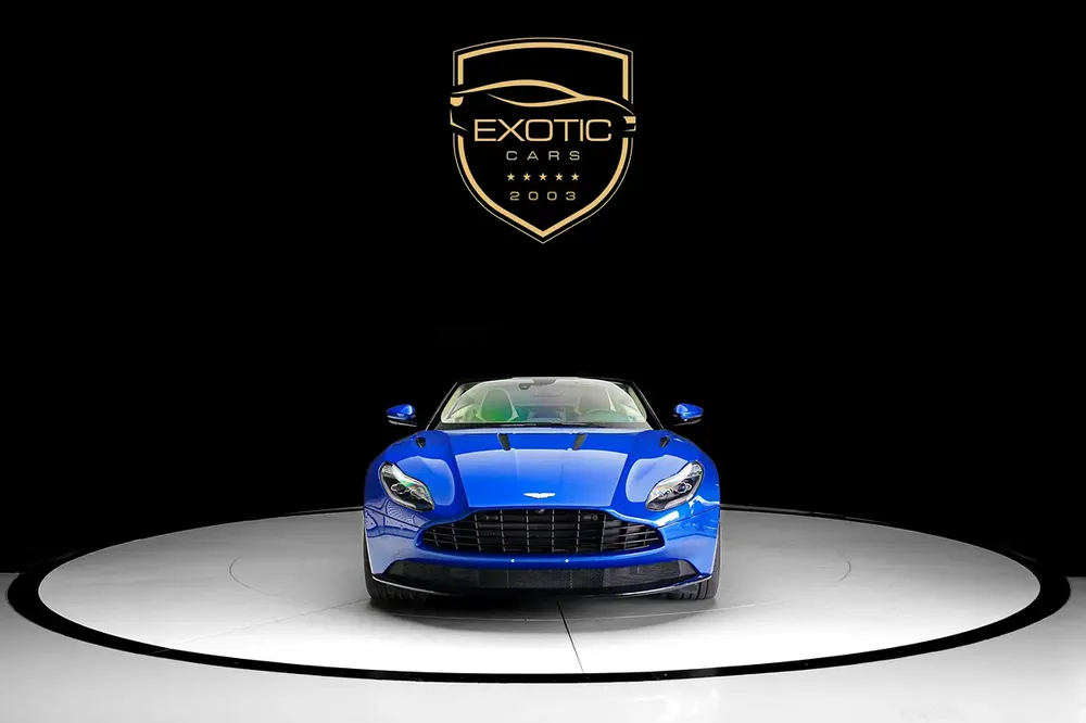 DB11 V12 | TWO TONE INTERIOR | WARRANTY AVAILABLE - Image 5