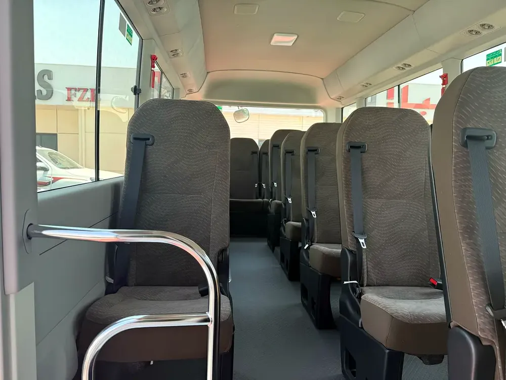 TOYOTA COASTER 2.7 MT 23 SEATS WHITE 2025 - Image 12