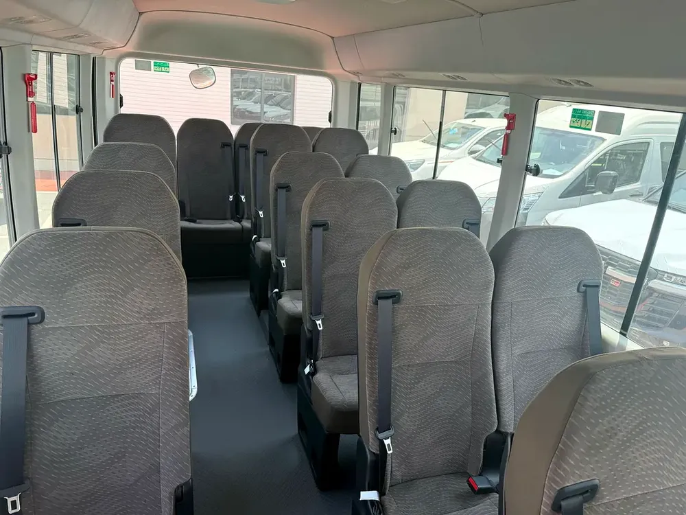 TOYOTA COASTER 2.7 MT 23 SEATS WHITE 2025 - Image 13