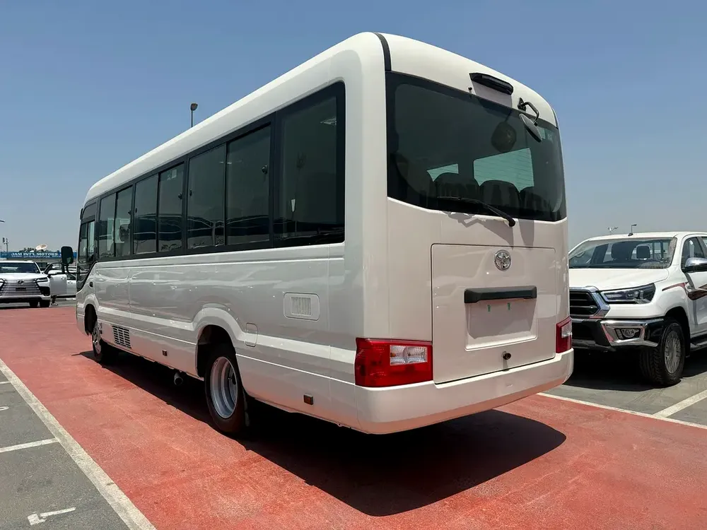 TOYOTA COASTER 2.7 MT 23 SEATS WHITE 2025 - Image 4