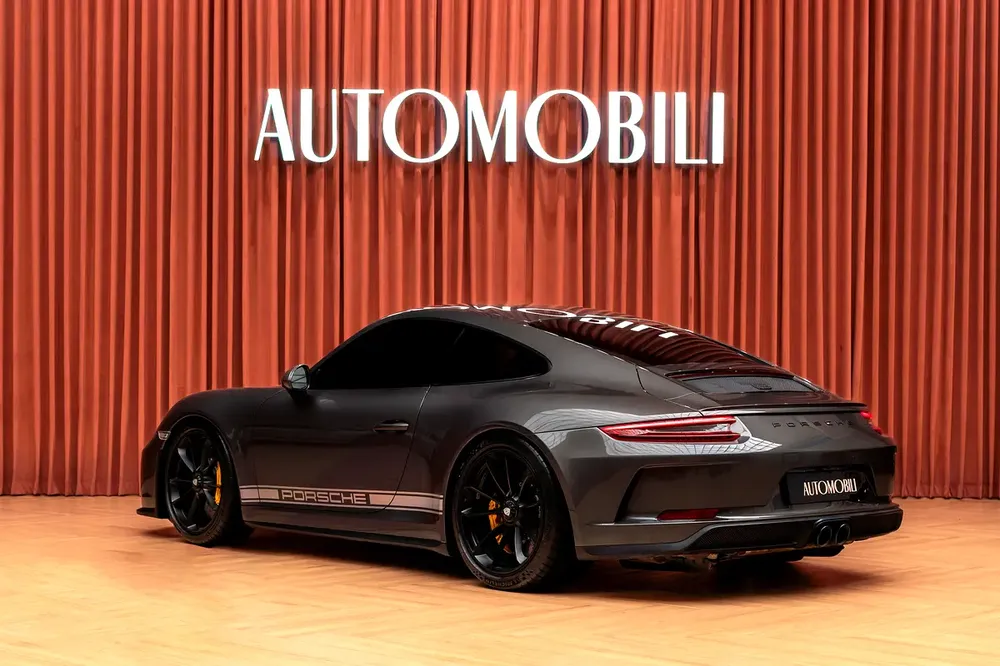 2018 Porsche 911 GT3 TOURING (991.2) | 1 OF 1,800 | GCC Specs | Pristine Condition - Image 4
