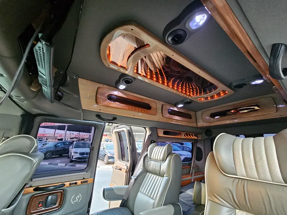 CHEVROLET EXPRESS AWD STARCRAFT LOW MILEAGE JAPAN IMPORTED - Image 15