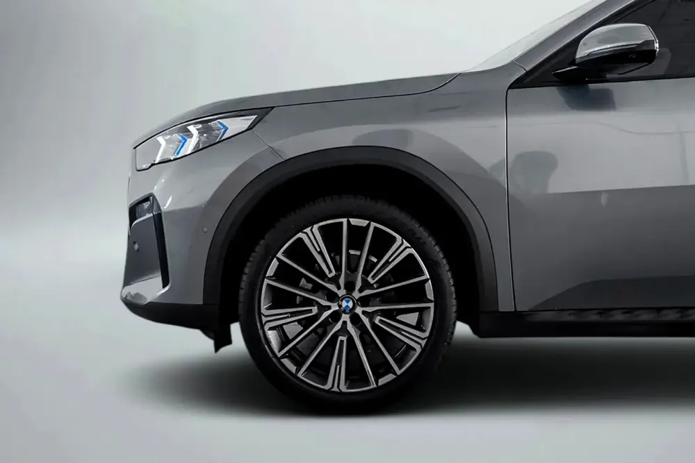 2025 BMW X2 SDRIVE 18i PRIME EDITION / Agency Service and Warranty Contract - Image 6