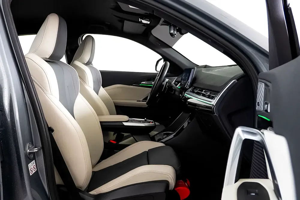 2025 BMW X2 SDRIVE 18i PRIME EDITION / Agency Service and Warranty Contract - Image 8