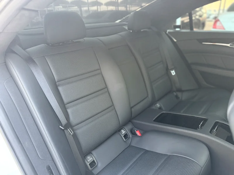 MERCEDES CLS 63 AMG - 2012 - 90,000 kms - JAPANESE SPEC - Image 11