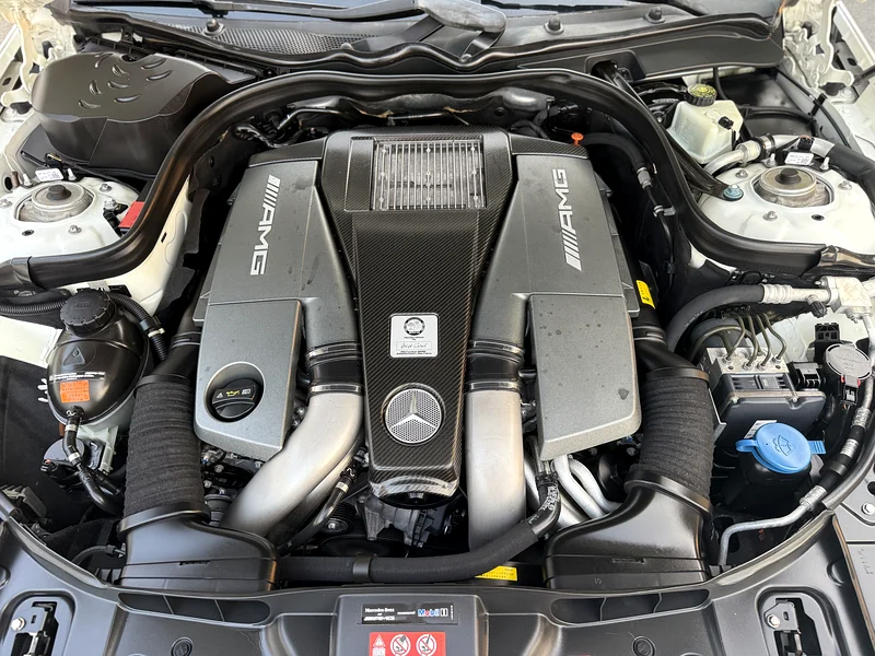 MERCEDES CLS 63 AMG - 2012 - 90,000 kms - JAPANESE SPEC - Image 12