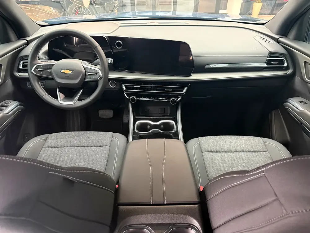 2025 Chevrolet Traverse LT - GCC Specs - Brand New! - Image 10