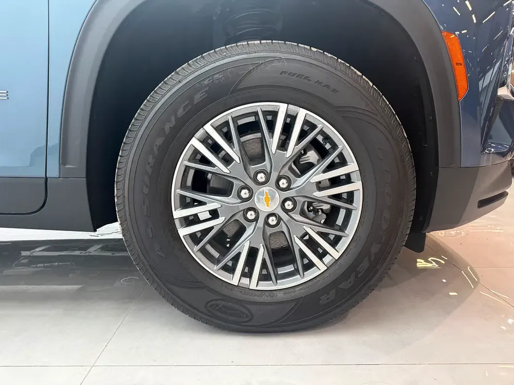 2025 Chevrolet Traverse LT - GCC Specs - Brand New! - Image 4