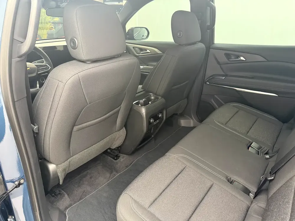 2025 Chevrolet Traverse LT - GCC Specs - Brand New! - Image 8