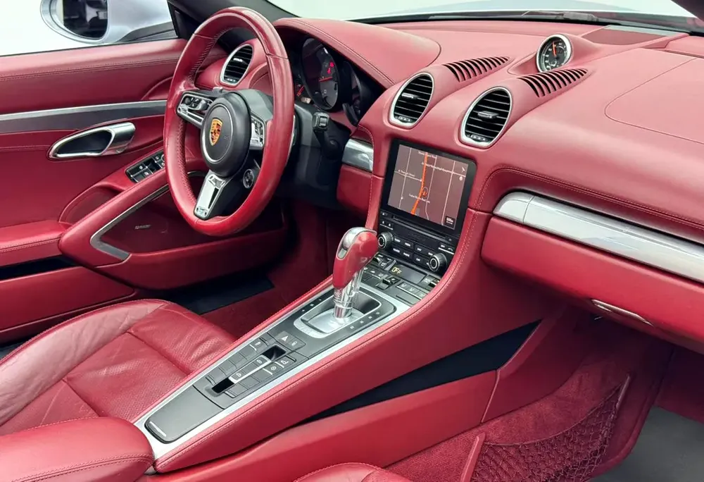 2017 Porsche Boxster S, Service History, Excellent Condition, GCC - Image 11