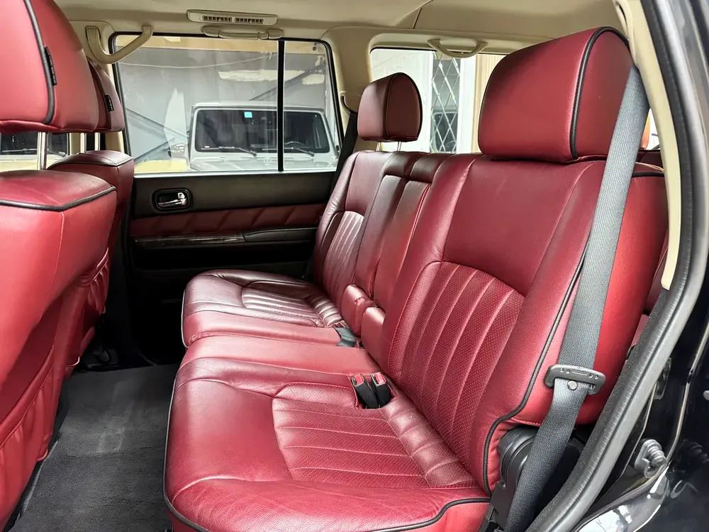 Nissan Patrol Safari Super Safari 2023 GCC Specs - Image 15