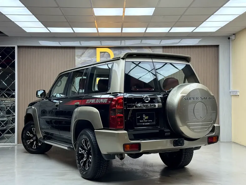 Nissan Patrol Safari Super Safari 2023 GCC Specs - Image 5