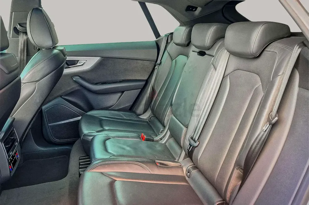 AED 1900/month | 2019 Audi Q8  | GCC Specs | Ref#452791 - Image 12